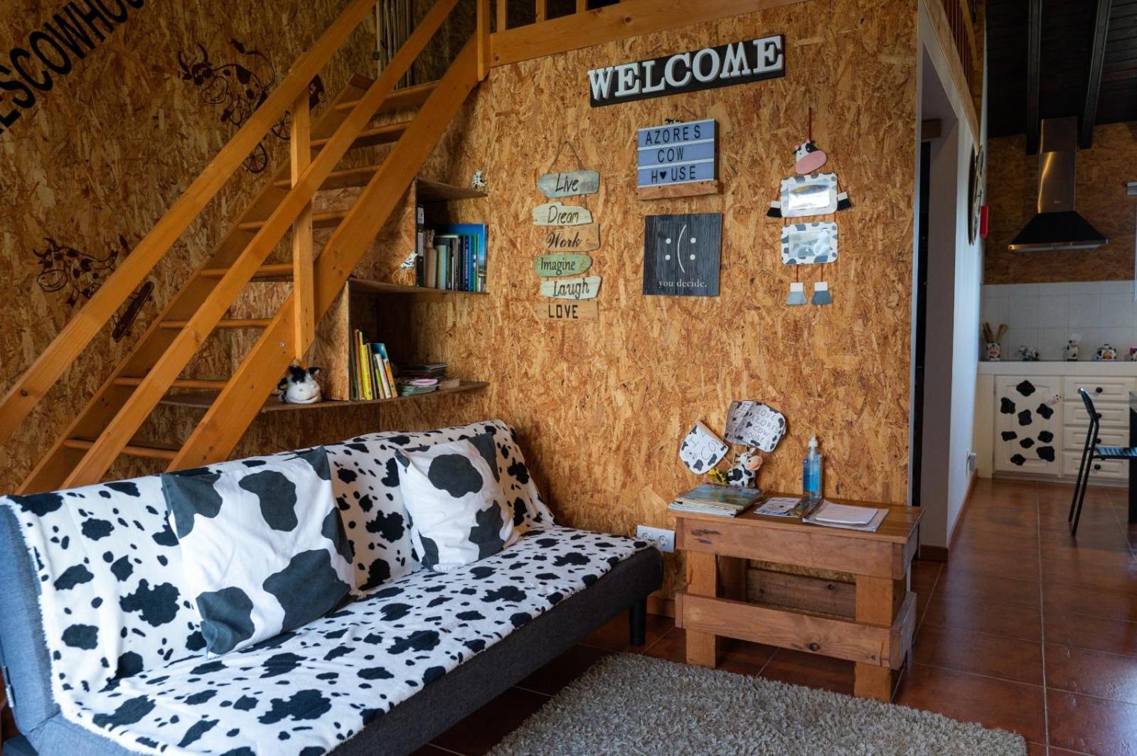Calhetas Azores Cow House מראה חיצוני תמונה